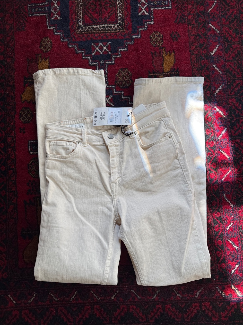 Zara Cream ZW Bootcut Full Length Women’s Jeans Sz 6